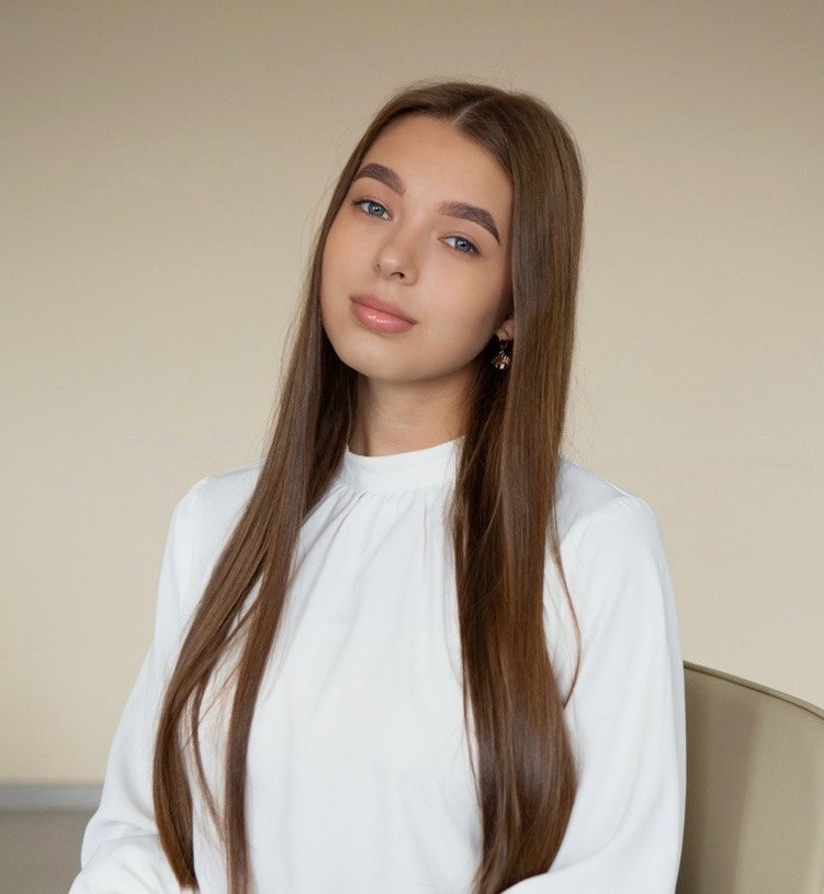 Пичугова Эвелина Константиновна 